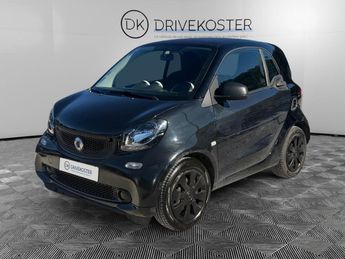  Voir d&eacute;tails -Smart Fortwo Coupe 1.0i - 61 II Pure &agrave; Nice (06)