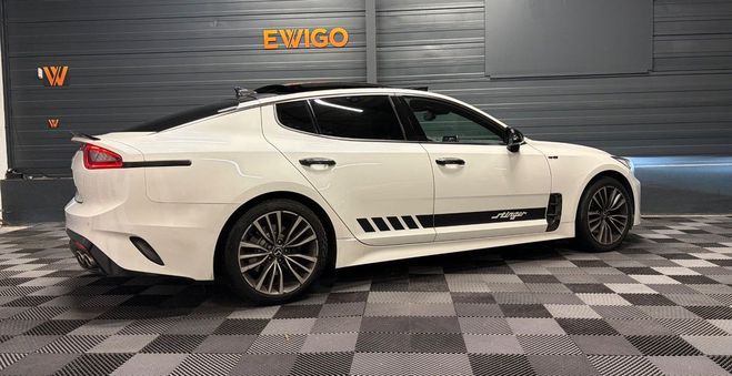Kia Stinger 2.2 crdi 200 gt line pack premium 4x4 bv Blanc de 2017