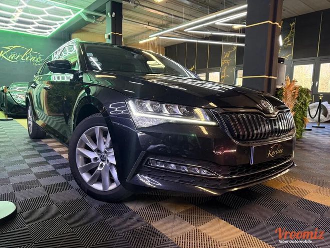 Skoda Superb COMBI 1.4 TSI IV 218 cv 155 HYBRID PHEV  Noir de 2023