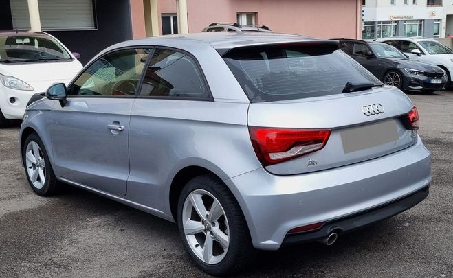 Audi A1 1.4 tdi 90 cv ultra metropolitan Gris de 2017