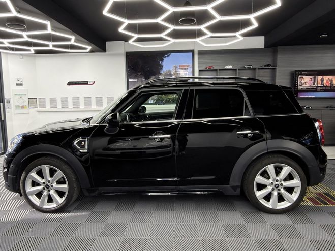 Mini One COUNTRYMAN 2.0 D 16V SD EXQUISITE Noir de 2018