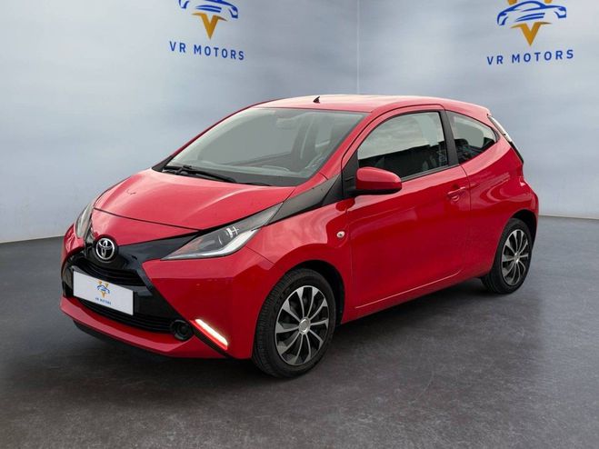 Cliquer pour voir la photo suivante Toyota Aygo X-PLAY 1.0 VVT-i ? Garantie 12 mois Mote ROUGE de 2017