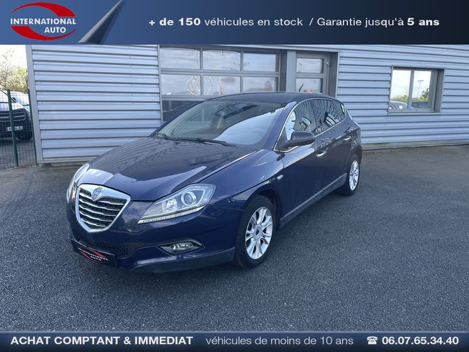 Lancia Delta 2.0 MULTIJET 165 16V DPF EXECUTIVE BLEU FONCE  de 2011