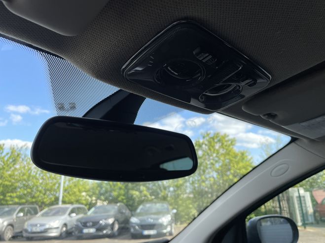 Lancia Delta 2.0 MULTIJET 165 16V DPF EXECUTIVE BLEU FONCE  de 2011