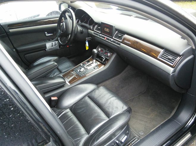 Audi A8 LIMOUSINE Quattro 4.2 TDi V8   Tiptronic Noir de 2006