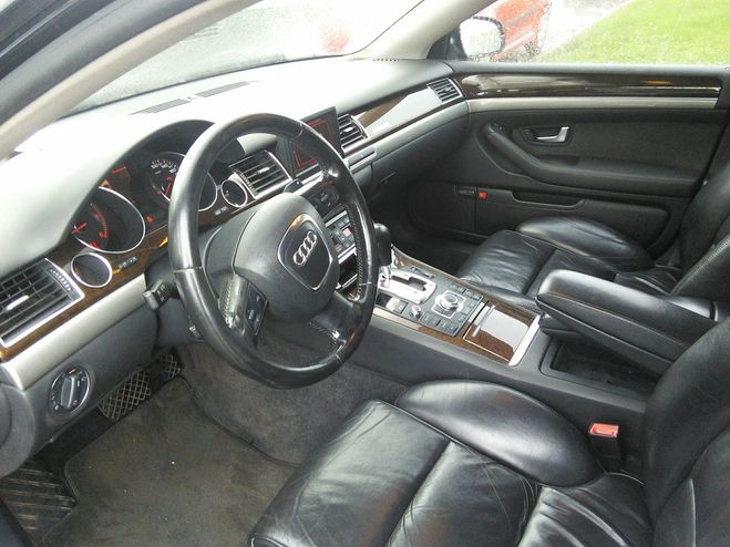 Audi A8 LIMOUSINE Quattro 4.2 TDi V8   Tiptronic Noir de 2006