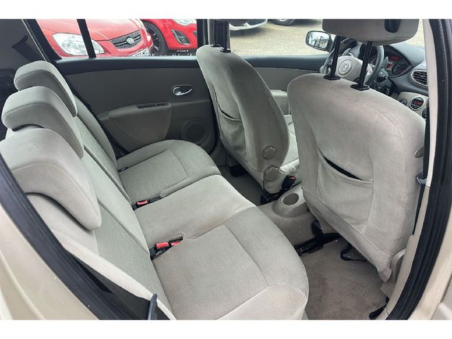 Renault Clio 1.5 dci privilege BVA Beige de 2007