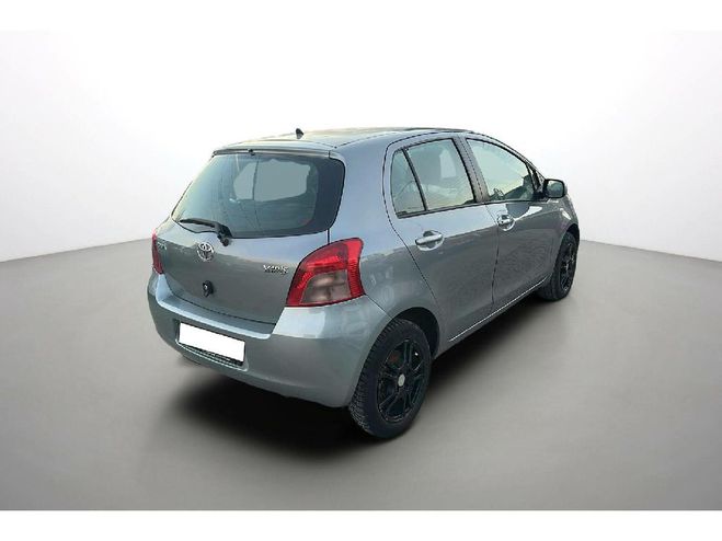 Toyota Yaris Yaris 1.3 - 87 VVT-i BVA Grise de 2006
