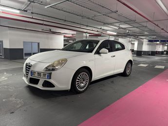  Voir d&eacute;tails -Alfa romeo Giulietta 1.6 JTDM 105 SUPER &agrave; Asni�res-sur-Seine (92)