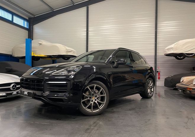 Porsche Cayenne V6 Hybrid Platinum Edition ? 462 cv Gara Noir de 2022