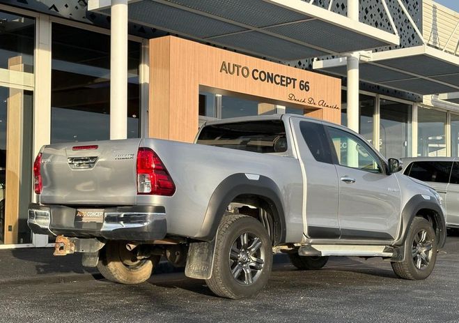 Toyota HI LUX IV Phase 2 2.8 D-4D 204ch BVA LOA TVA Ap Gris de 2021