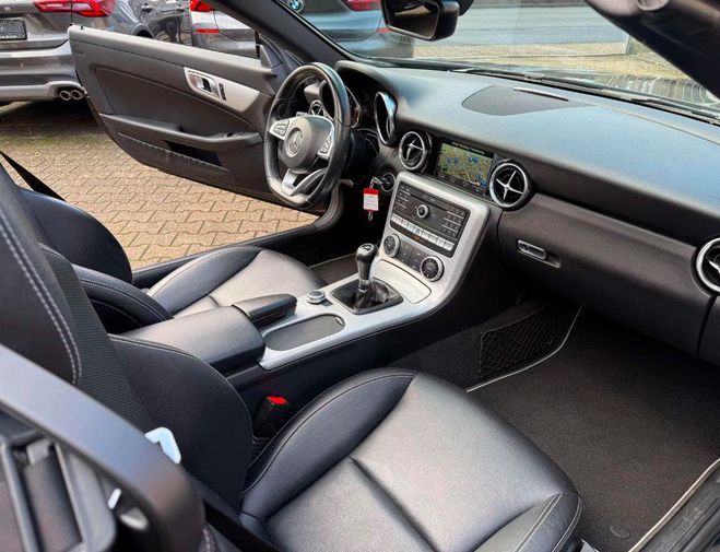Mercedes Classe SL 200 184 BOITE MANUELLE / 2016 *GARANTIE  noir m�tal de 2016