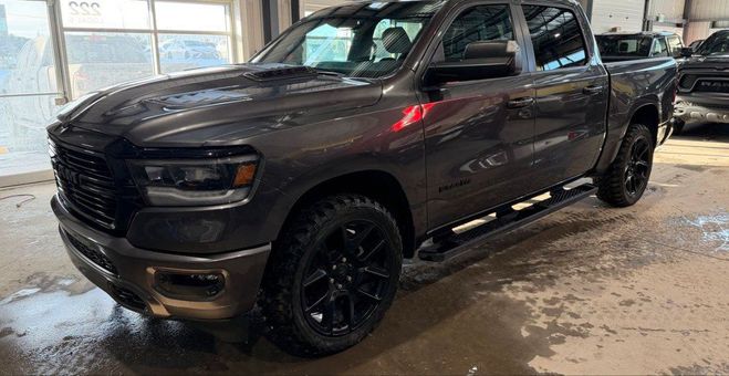 Dodge Ram sport 2022 Gris de 2022