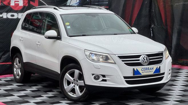 Volkswagen Tiguan 2.0 TSI 200CH CARAT 4MOTION TIPTRONIC Blanc de 2010