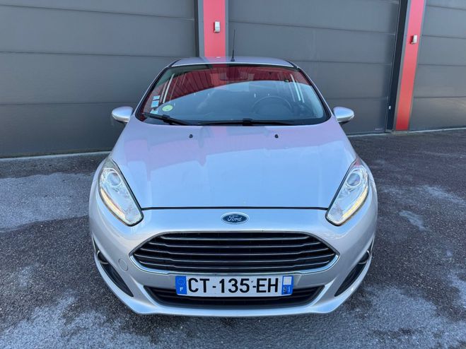 Ford Fiesta 1.6 TDCi 95 FAP Titanium Gris de 2013