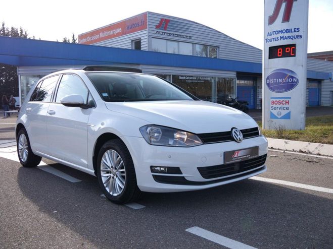 Cliquer pour voir la photo suivante Volkswagen Golf 1.6 16V TDI CR FAP BlueMotion - 105 Cup BLANC de 2015
