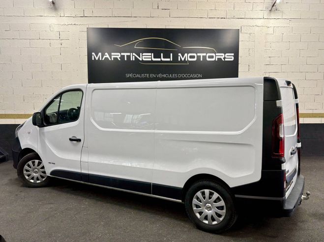 Nissan NV300 Combi L2H1 3t0 2.0 dCi 145ch S/S N-Conne BLANC de 2019