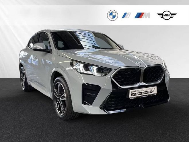 BMW X2 sDrive20i M Sport|Harman/Kardon|DrivingA Brooklyn Grey de 2024