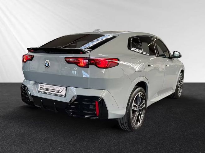 BMW X2 sDrive20i M Sport|Harman/Kardon|DrivingA Brooklyn Grey de 2024