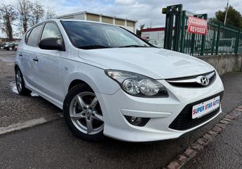  Voir d&eacute;tails -Hyundai I30 I 30 1.6l CRDI 90CV PACK CONFORT BVM6 &agrave; Colmar (68)