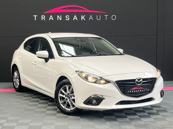 Mazda 3 MAZDA3 1.5L SKYACTIV-G 100ch Elegance -  Blanc de 2015