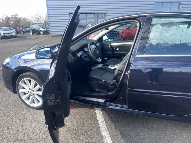 Renault Laguna 2.0 DCI 150CH FAP DYNAMIQUE BLEU FONCE  de 2009