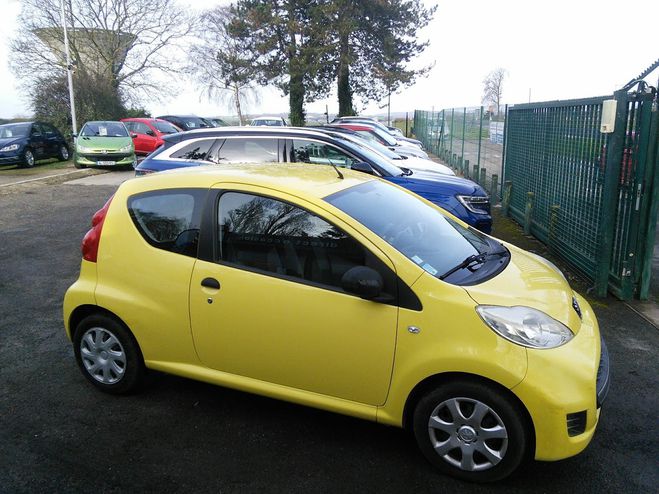 Peugeot 107 1.0 68 Urban - moteur a chaine de distri Jaune de 2009
