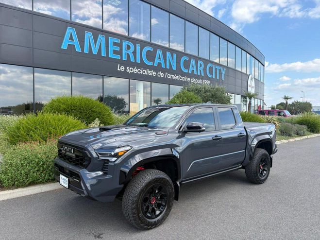 Toyota Tacoma TRD PRO I-FORCE MAX 2.4L 4-Cyl. Turbo Hy Gris de 2025