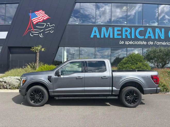 Ford F150 Supercrew LARIAT Black Package V8 5.0L Gris de 2025