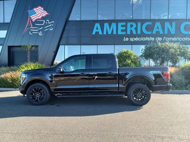Ford F150 Supercrew LARIAT Black Package V8 5.0L Noir de 2025