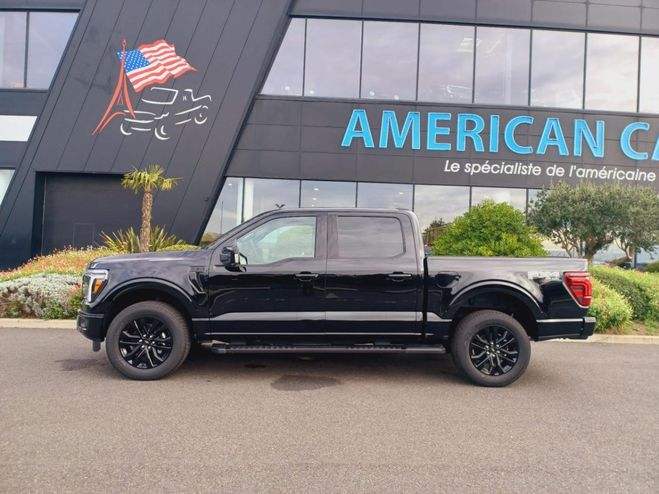 Ford F150 Supercrew LARIAT Black Package V8 5.0L Noir de 2025