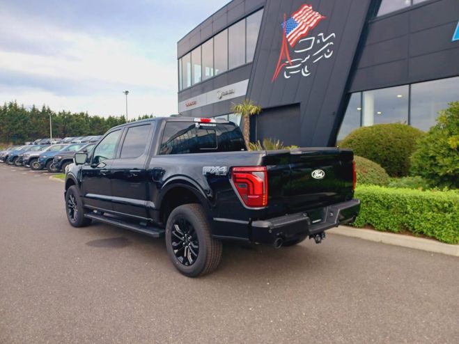 Ford F150 Supercrew LARIAT Black Package V8 5.0L Noir de 2025