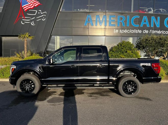 Ford F150 Supercrew LARIAT Black Package V8 5.0L Noir de 2025