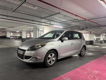  Voir d&eacute;tails -Renault Scenic DYNAMIQUE &agrave; Asni�res-sur-Seine (92)