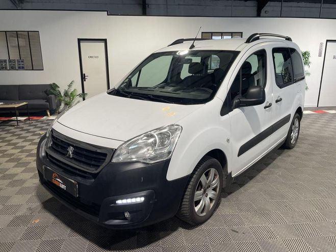 Peugeot Partner Tepee PHASE 2 (II) 1.6 BLUE HDI 100CH -C Blanc M�tallis� de 2017