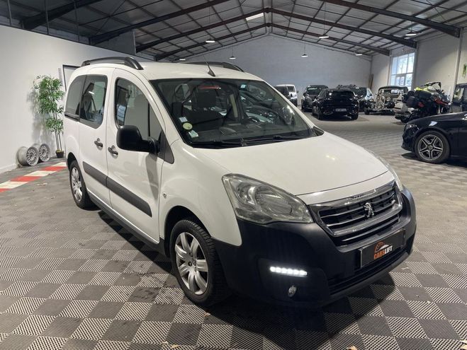 Peugeot Partner Tepee PHASE 2 (II) 1.6 BLUE HDI 100CH -C Blanc M�tallis� de 2017