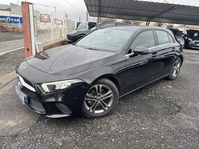 Cliquer pour voir la photo suivante Mercedes Classe A BUSINESS 180 d 7G-DCT Line Noir de 2020