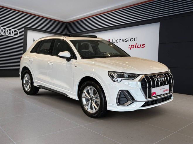 Cliquer pour voir la photo suivante Audi Q3 35 TFSI 150 ch S line Blanc de 2024