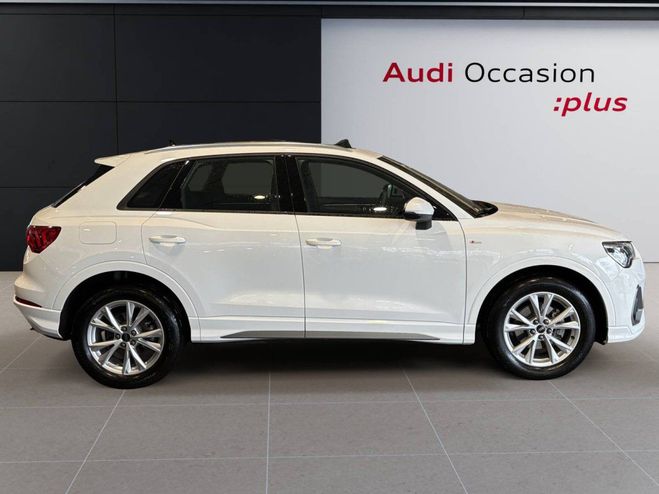 Audi Q3 35 TFSI 150 ch S line Blanc de 2024