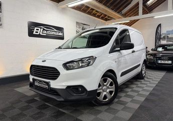  Voir d&eacute;tails -Ford Transit Courier 1.5 TDCI 75CH STOP&START Etat ne &agrave; Bondues (59)