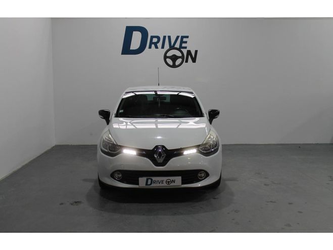 Renault Clio 0.9 TCe - 90 IV BERLINE Nouvelle Limited BLANC de 2014