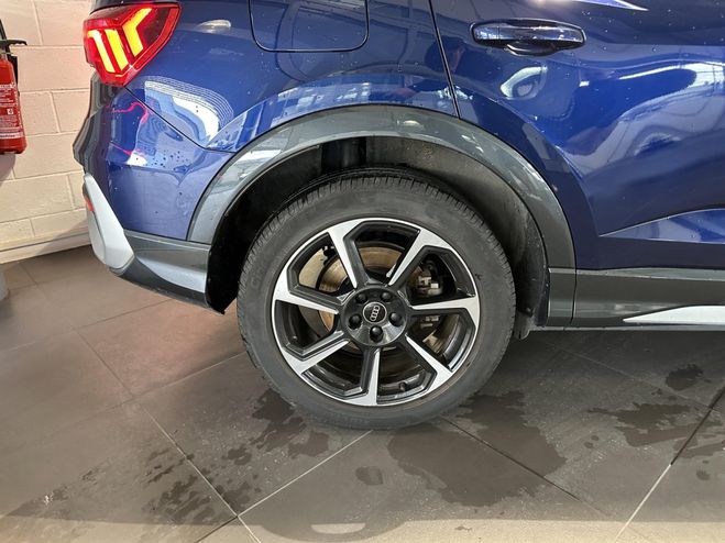 Audi Q3 45 TFSIe 245 ch S tronic 6 S line Bleu de 2022