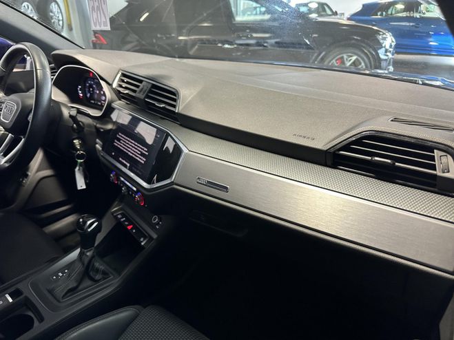 Audi Q3 45 TFSIe 245 ch S tronic 6 S line Bleu de 2022