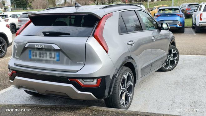 Kia Niro 1.6 GDI 141 MILD HYBRID Premium DCT Gris de 2024