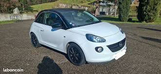 Cliquer pour voir la photo suivante Opel Adam 1.4L TWINPORT 87CV BTE 5VT PACK BLACK ED de 2018