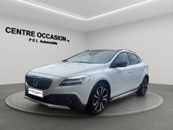  Voir d&eacute;tails -Volvo V40 CROSS COUNTRY D2 120 Geartronic &agrave; Six-Fours-les-Plages (83)
