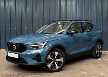  Voir d&eacute;tails -Volvo XC40 2.0 B4 B 211H 195 HYBRID INSCRIPTION LUX &agrave; Halluin (59)