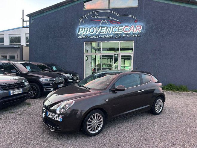 Cliquer pour voir la photo suivante Alfa romeo Mito 0.9 TWIN AIR 105CH DISTINCTIVE STOP&STAR Gris de 2014