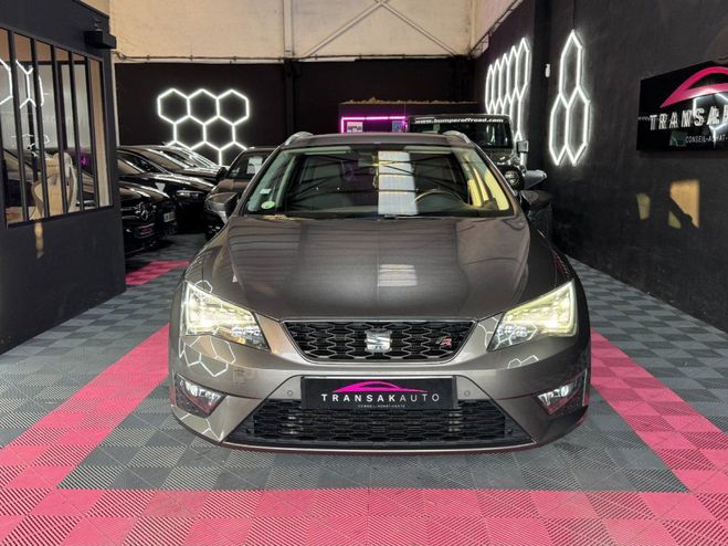 Seat Leon ST FR 2.0 TDI 150 ch ~ Attelage ~ Cam�ra Gris de 2017