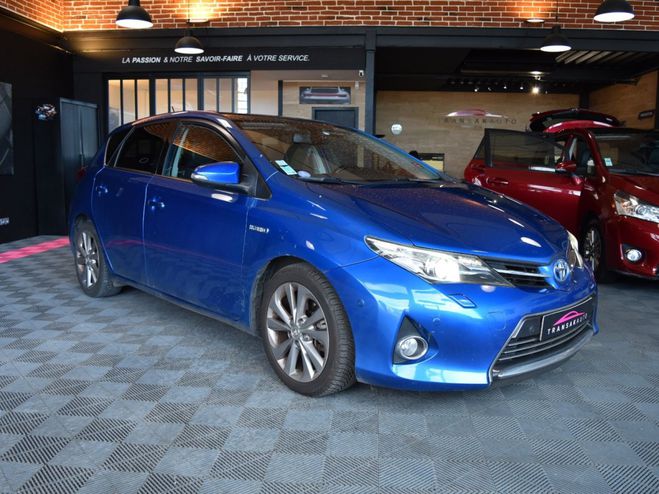 Toyota Auris Hybride 136h Style Sur Equip� Bleu de 2014